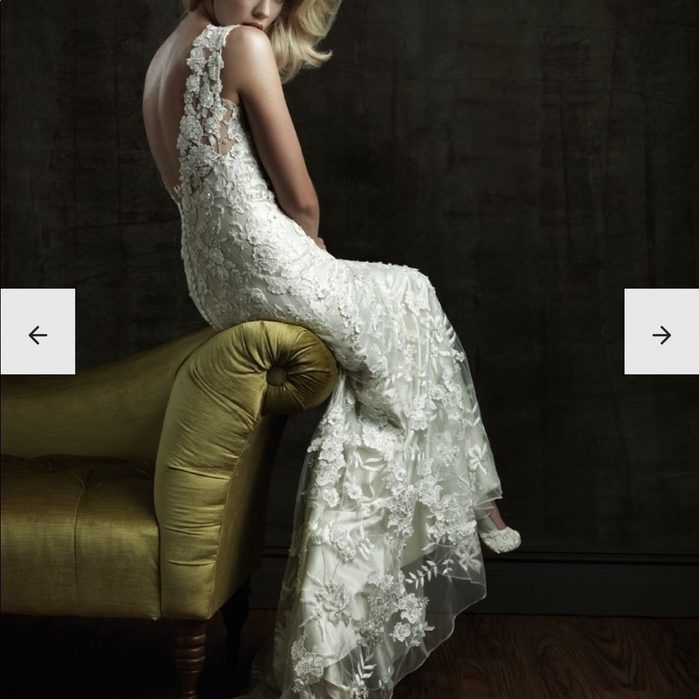 Allure Bridals Wedding Dress style 8800